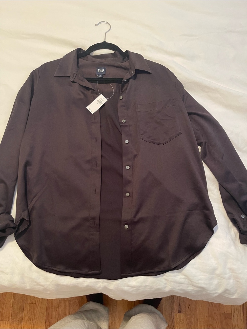 GAP Women’s Black Satin Button-Up Shirt